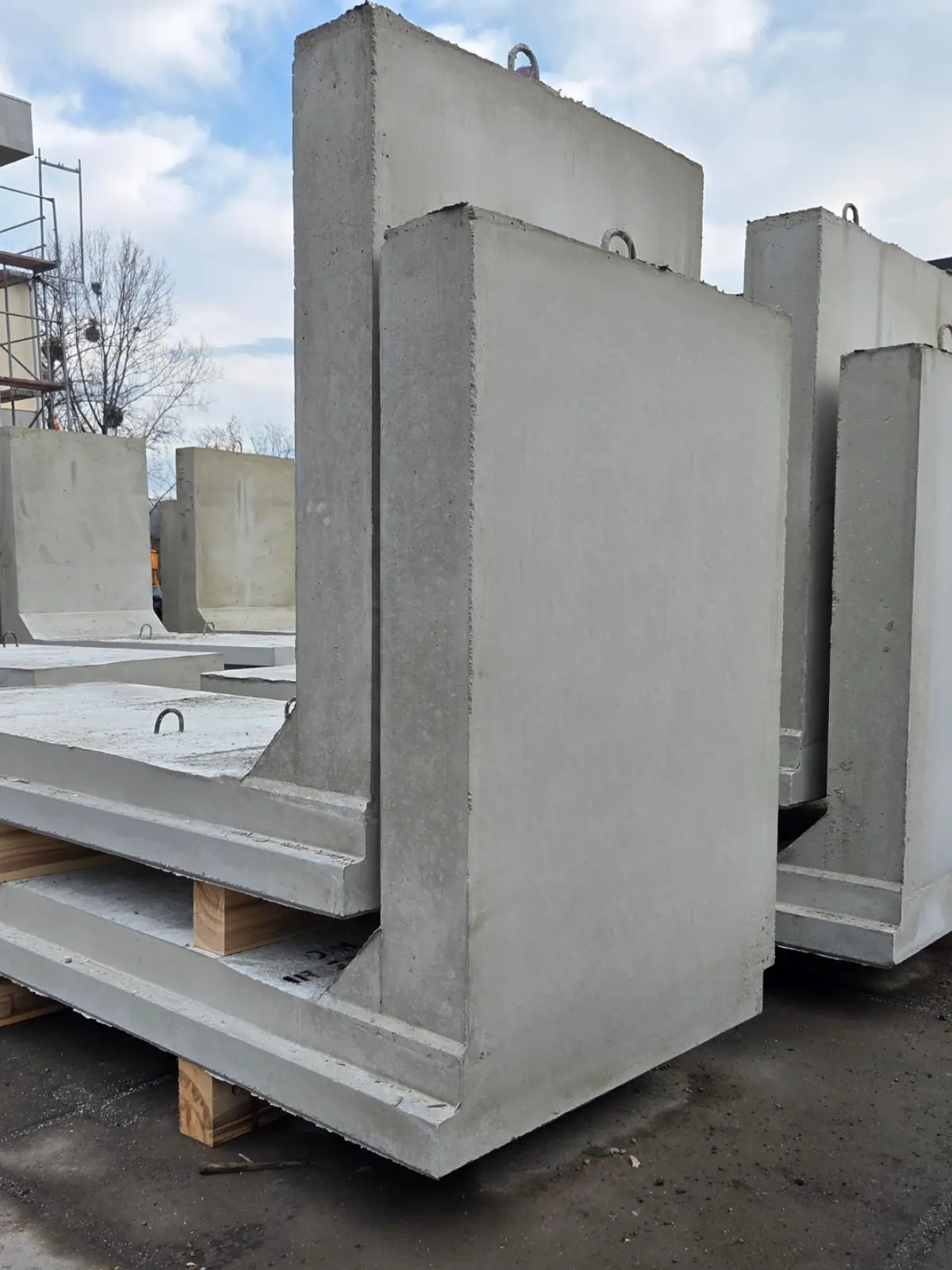 Mur oporowy na skarpie